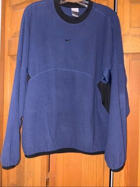 Nike Men's Navy Crewneck pullover with Black Trim Sz M